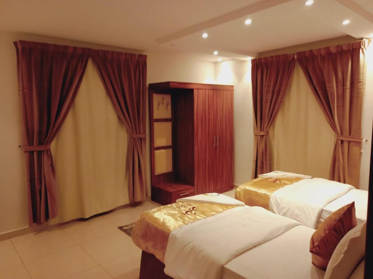 Al Bateel Furnished Apartments Riadh Exterior foto