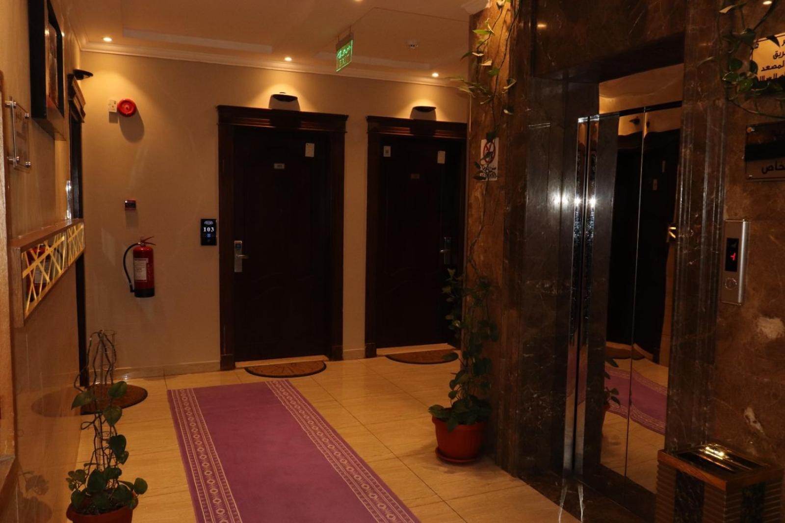 Al Bateel Furnished Apartments Riadh Exterior foto