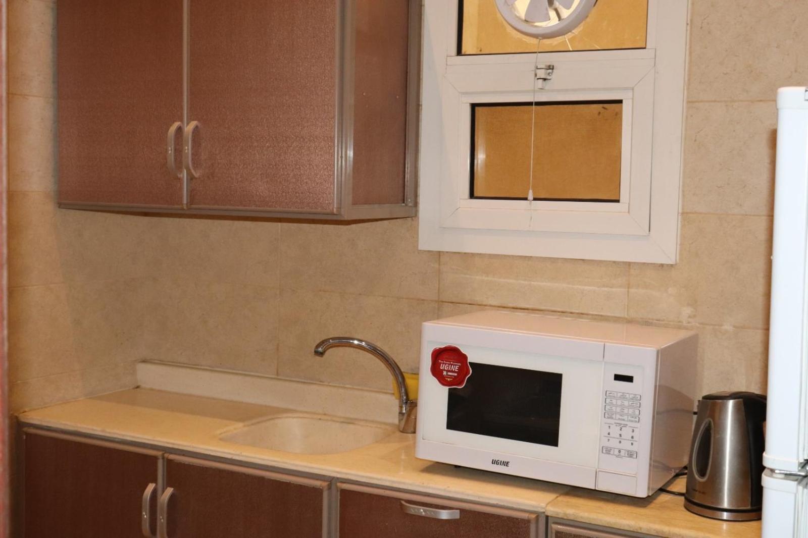 Al Bateel Furnished Apartments Riadh Exterior foto