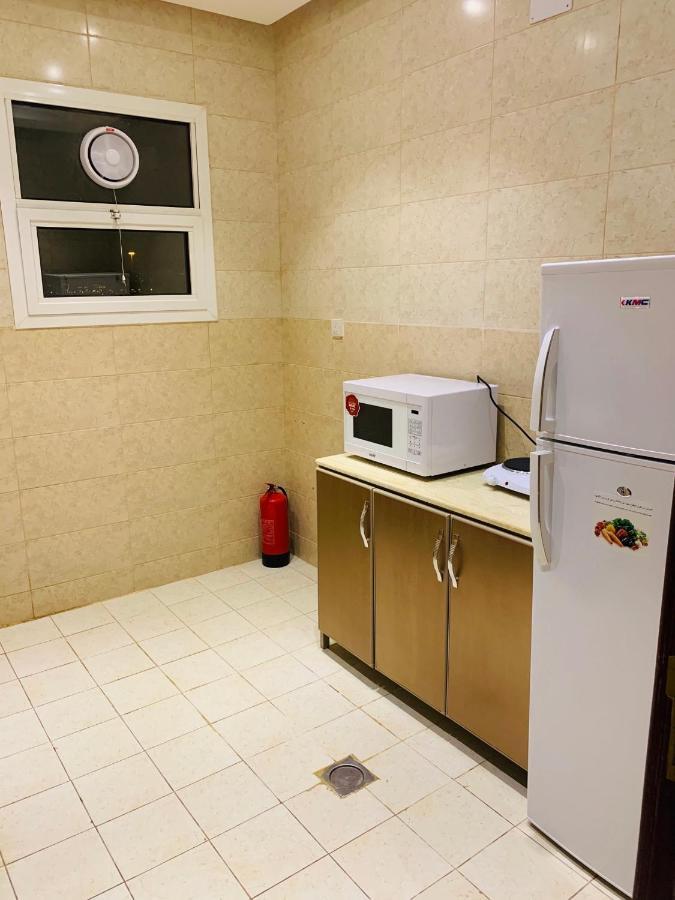 Al Bateel Furnished Apartments Riadh Exterior foto